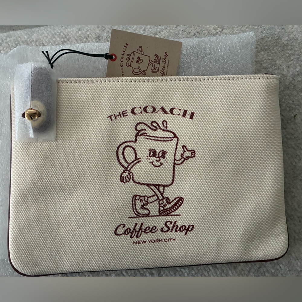 Coach Cream Coffee Shop Turnkey Pouch lil miss Jo